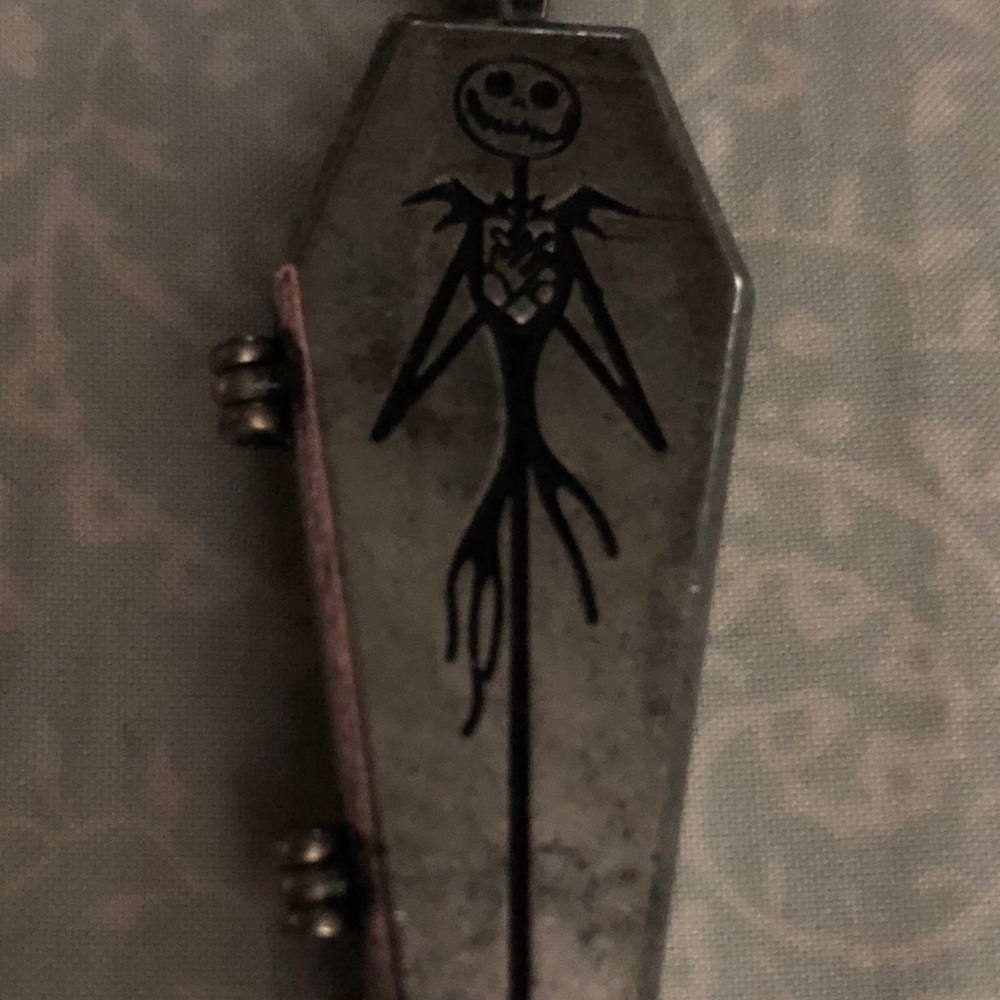 Jack Skellington necklace🍀